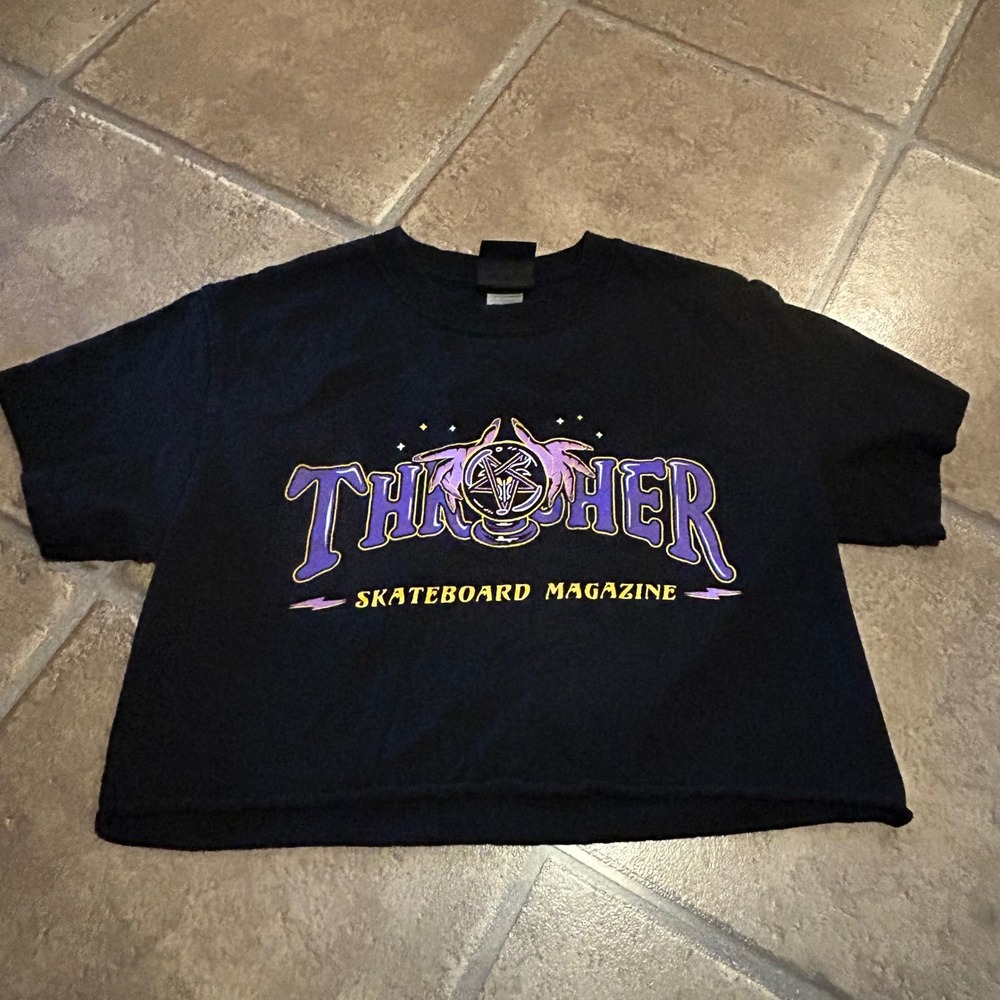 Thrasher Skateboard Magazine Black Cropped Graphic T-Shirt Small Pentagram